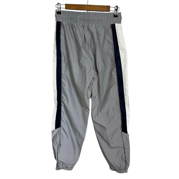 Akira Silver Reflective Joggers Style CP737 Outdoor Size Medium Women’s - Picture 2 of 7